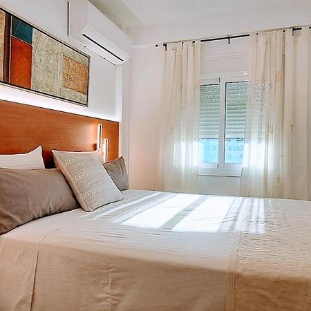 Salome Neo Suites ตอร์เรโมลิโนส ภายนอก รูปภาพ