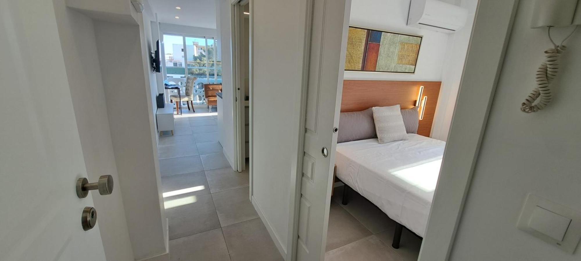 Salome Neo Suites ตอร์เรโมลิโนส ภายนอก รูปภาพ
