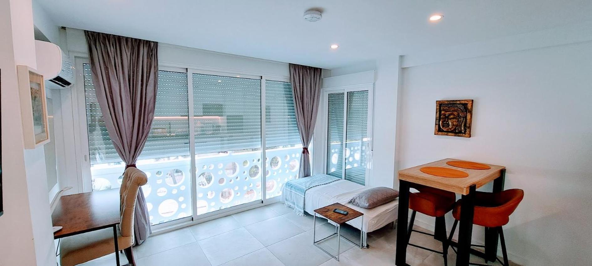 Salome Neo Suites ตอร์เรโมลิโนส ภายนอก รูปภาพ